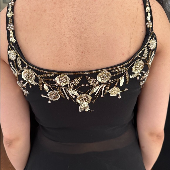 Indian & Pakistani style suit - Picture 6 of 14